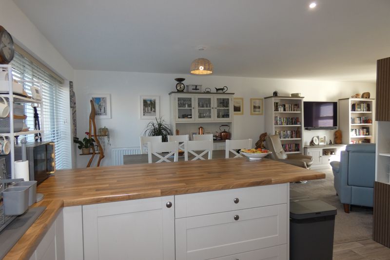 Photo 31- click for photo gallery